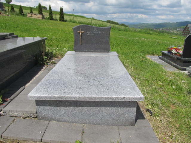 Grób Zofia Piecuch